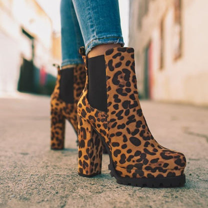 Vintage inspirierte Orthopädische Stiefel