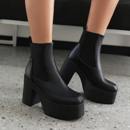 Klassische Orthopädische Stiefel mit zeitlosem Stil