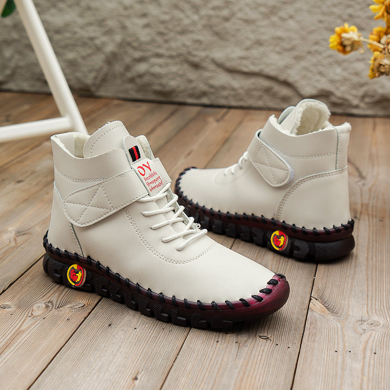 Klassische Orthopädische Schuhe mit zeitlosem Stil