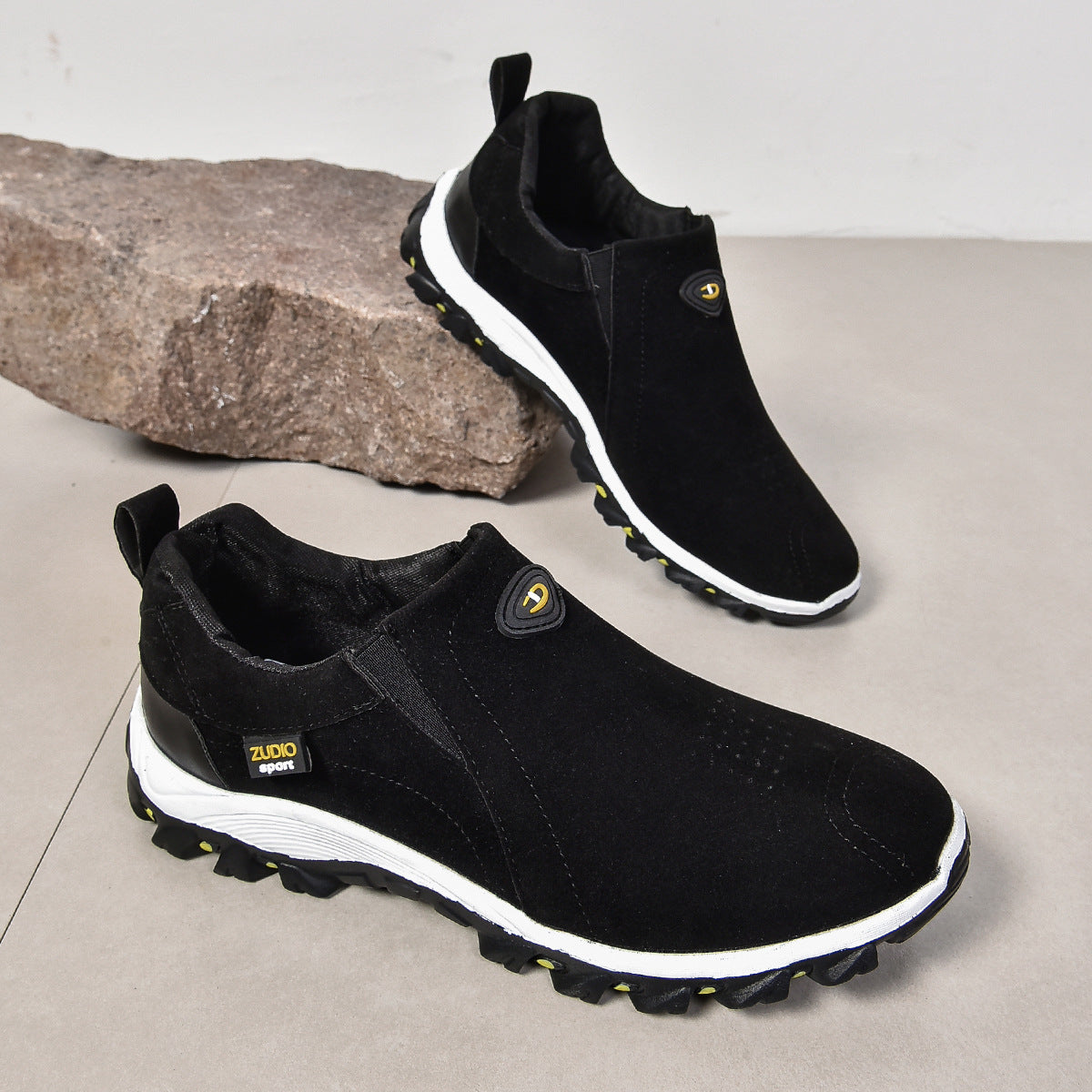 Schicke Orthopädische Schuhe mit einzigartigem Design
