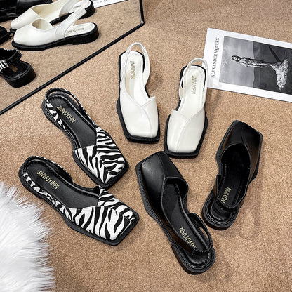 Klassische Orthopädische Sandalen mit zeitlosem Stil