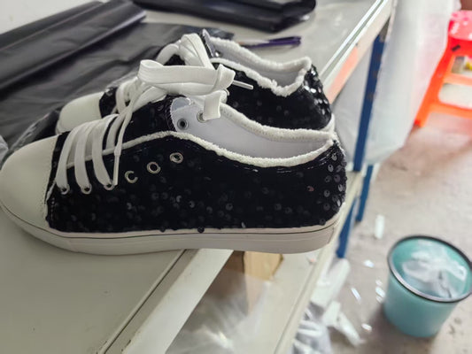 Klassische Orthopädische Sneakers mit zeitlosem Stil