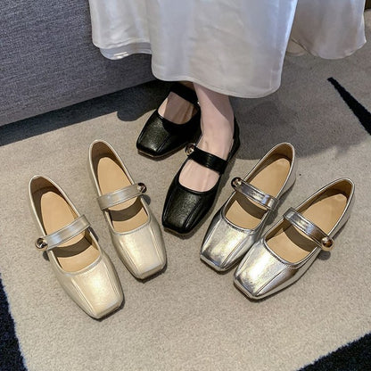 Schicke Orthopädische Schuhe mit einzigartigem Design