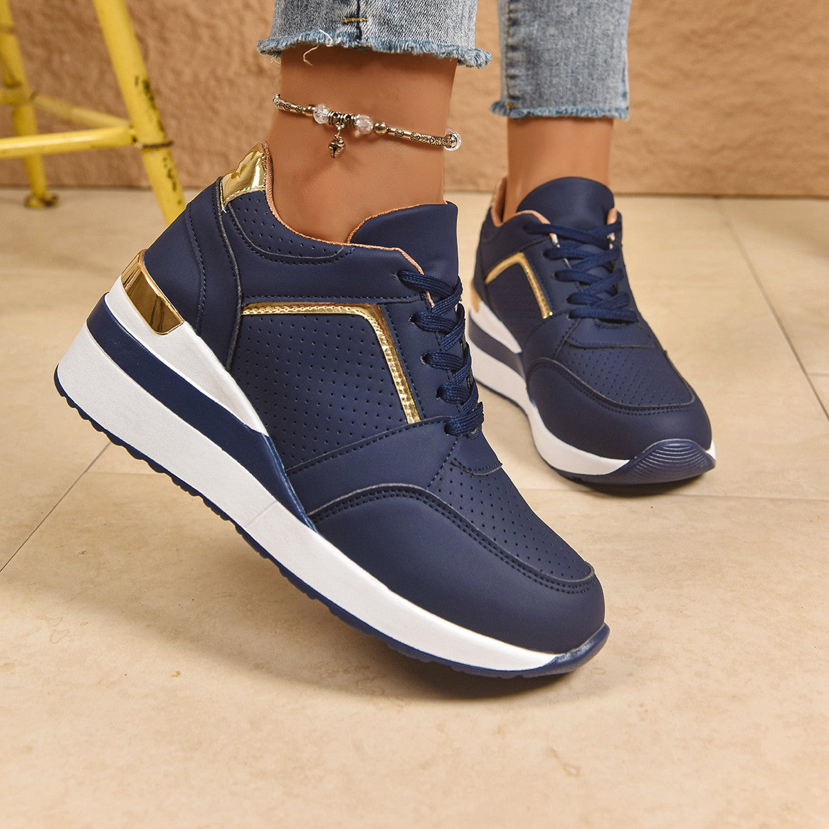 Wunderschön gefertigte Orthopädische Sneakers