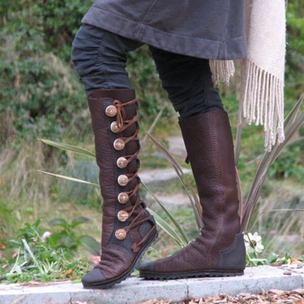 Wunderschön gefertigte orthopädische Stiefel