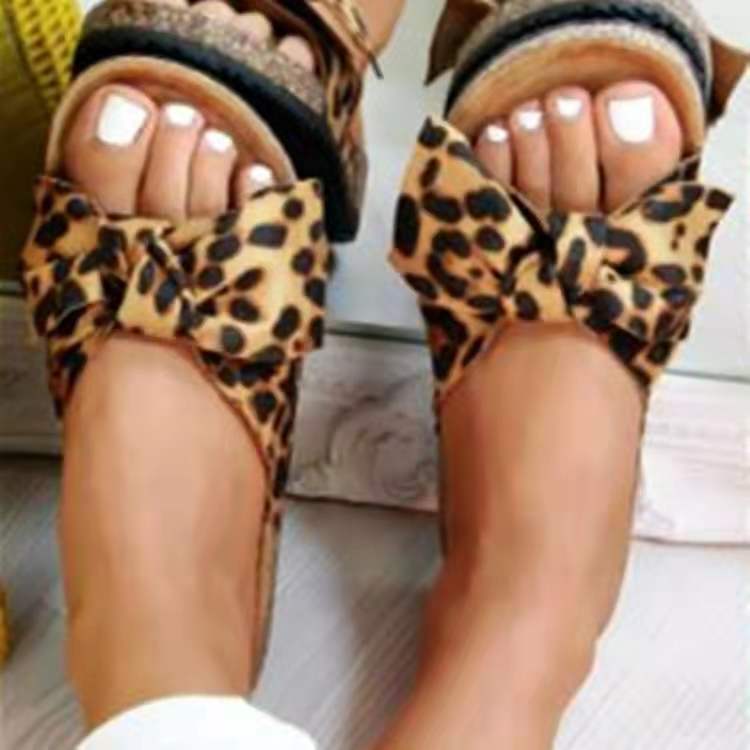 Wunderschön gefertigte Orthopädische Sandalen