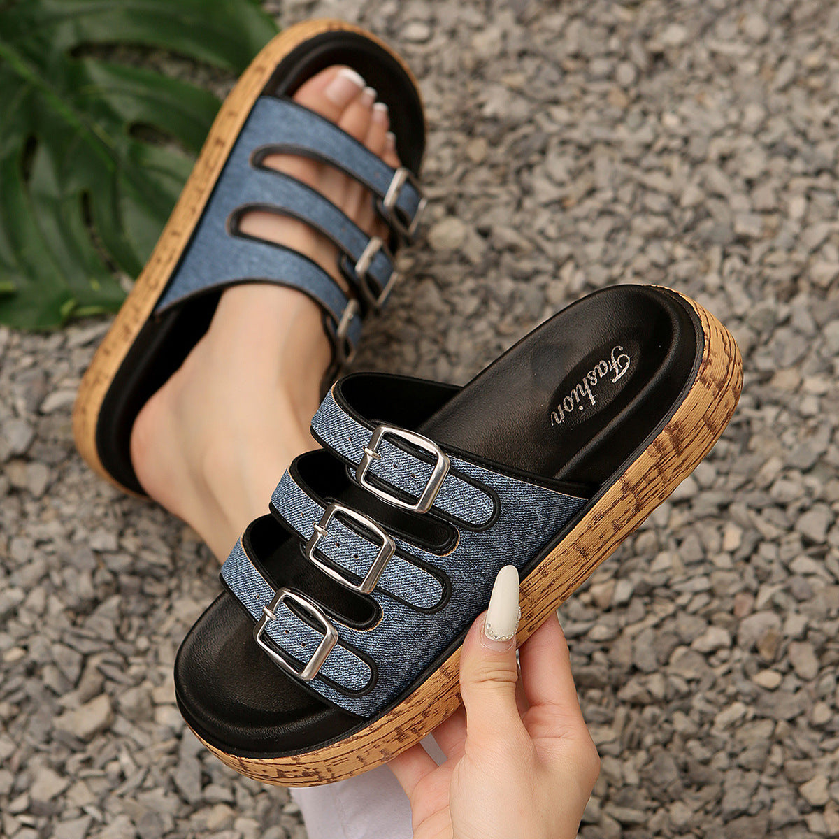 Schicke Orthopädische Sandalen mit einzigartigem Design