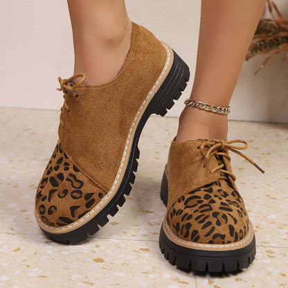 Anmutige Orthopädische Schuhe für modernen Look