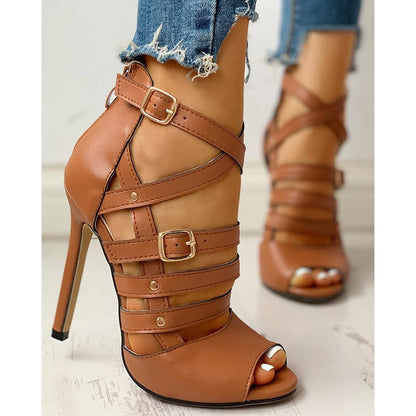 Wunderschön gefertigte Orthopädische Sandalen