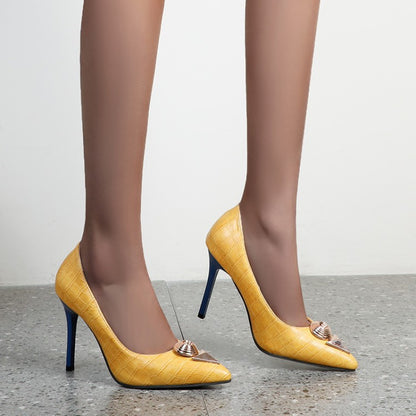 Klassische Orthopädische Schuhe mit zeitlosem Stil