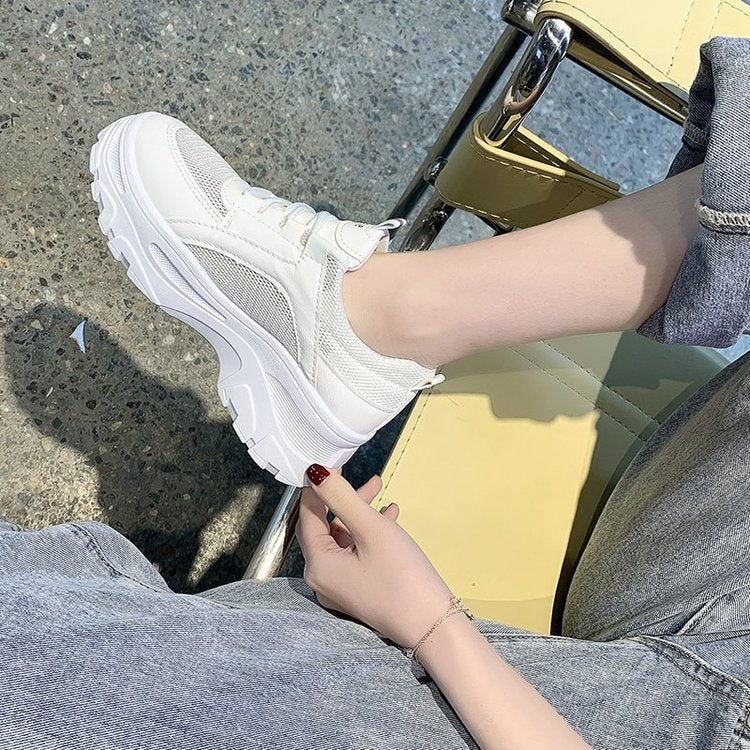 Klassische Orthopädische Schuhe mit zeitlosem Stil