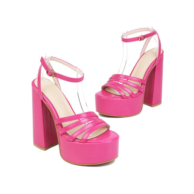 Klassische Orthopädische Sandalen mit zeitlosem Stil