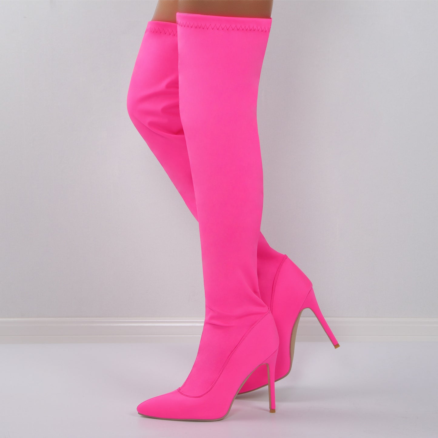 Schicke Orthopädische Stiefel mit einzigartigem Design