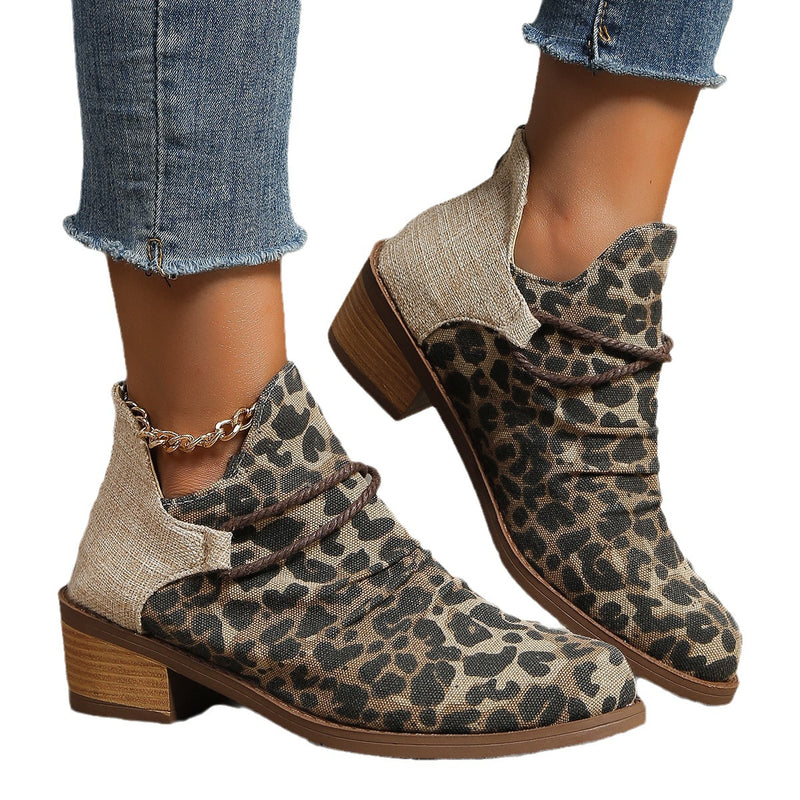 Schicke Orthopädische Schuhe mit einzigartigem Design