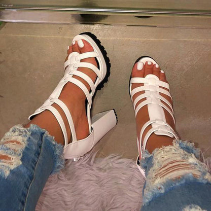 Wunderschön gefertigte Orthopädische Sandalen