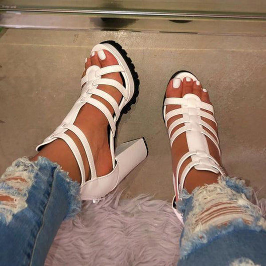 Wunderschön gefertigte Orthopädische Sandalen
