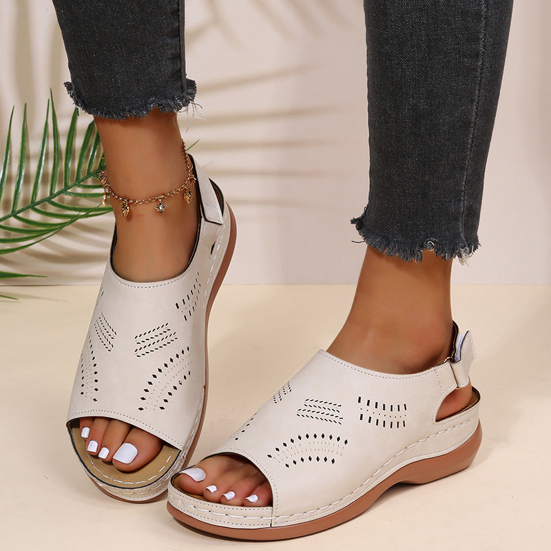 Klassische Orthopädische Sandalen mit zeitlosem Stil