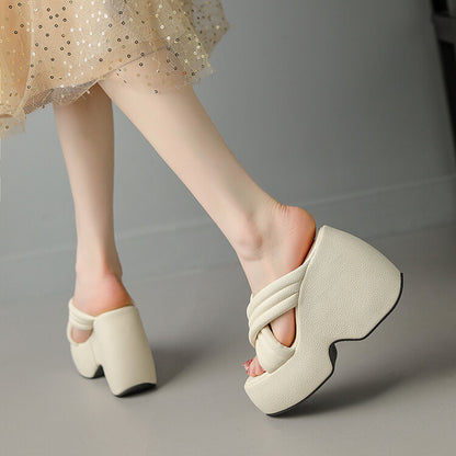 Wunderschön gefertigte Orthopädische Sandalen