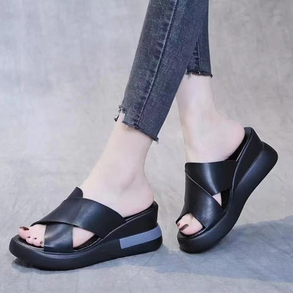 Klassische Orthopädische Sandalen mit zeitlosem Stil