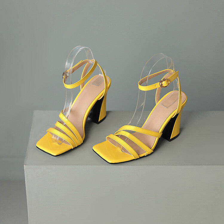 Schicke Orthopädische Sandalen mit einzigartigem Design