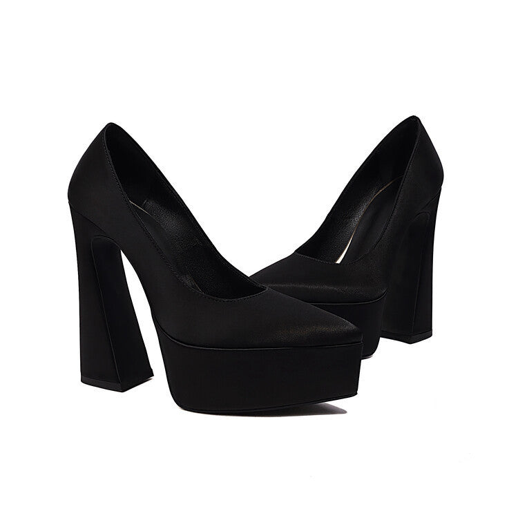 Klassische Orthopädische Schuhe mit zeitlosem Stil