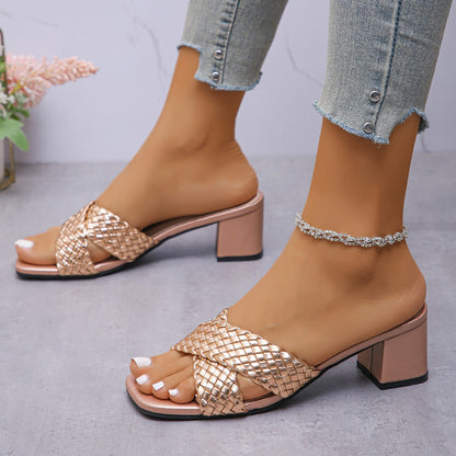 Schicke Orthopädische Sandalen mit einzigartigem Design