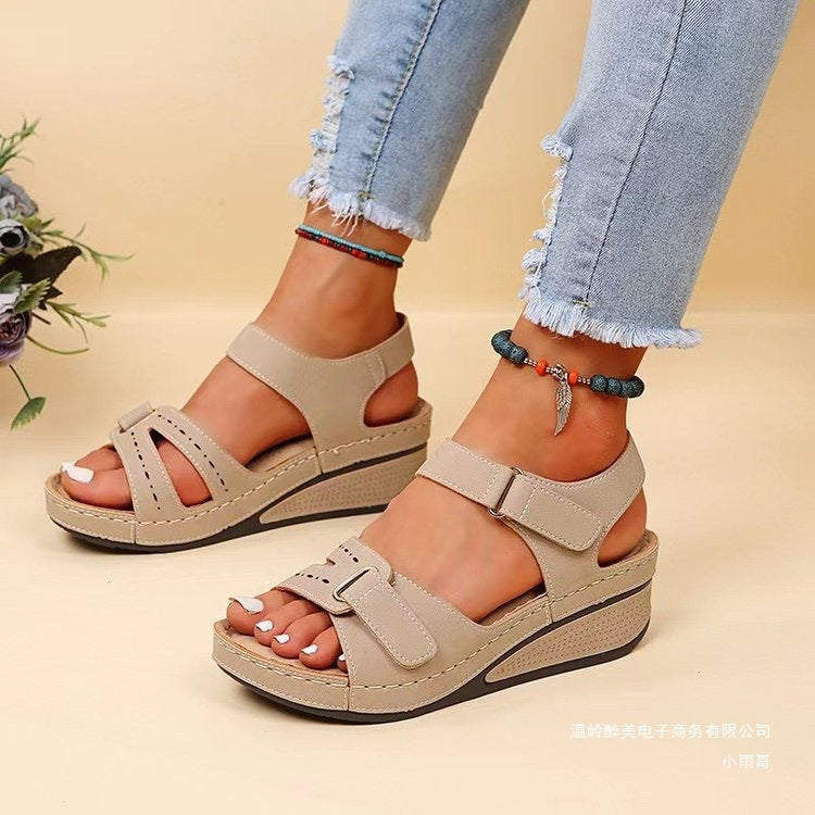 Vintage inspirierte Orthopädische Sandalen