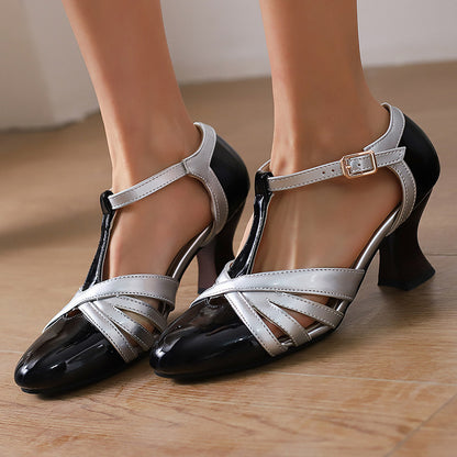 Klassische Orthopädische Sandalen mit zeitlosem Stil