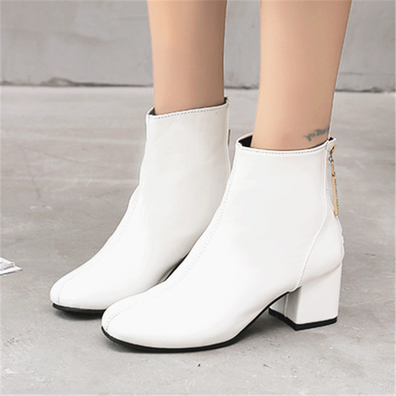 Klassische Orthopädische Stiefel mit zeitlosem Stil
