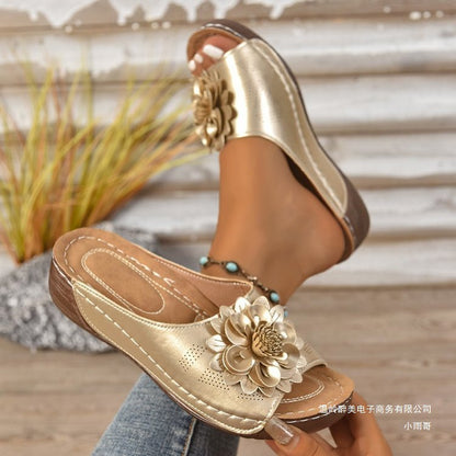 Anmutige Orthopädische Sandalen für modernen Look