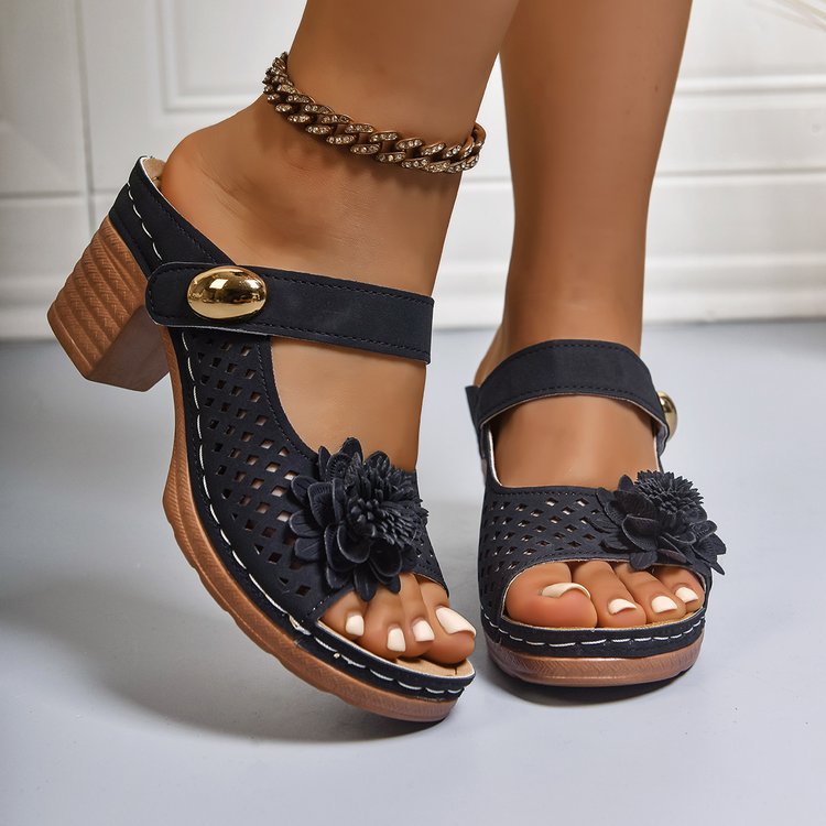 Anmutige Orthopädische Sandalen für modernen Look