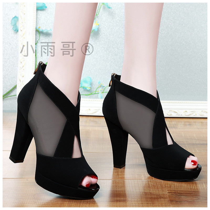 Anmutige Orthopädische Sandalen für modernen Look
