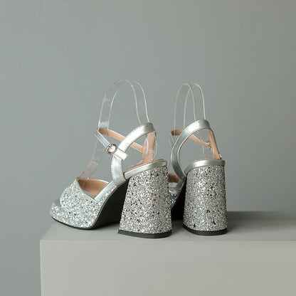 Anmutige Orthopädische Sandalen für modernen Look