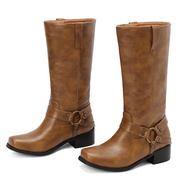 Wunderschön gefertigte orthopädische Stiefel