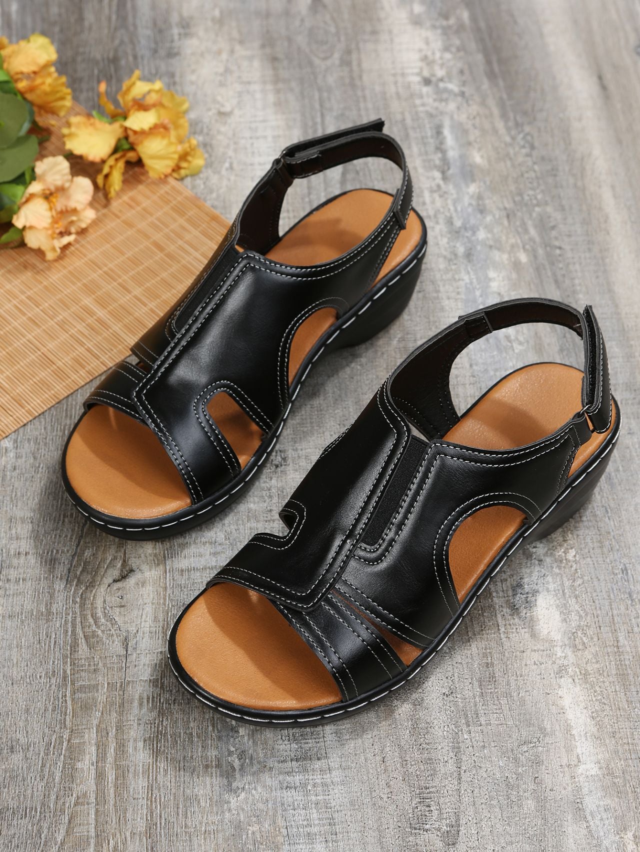 Vintage inspirierte Orthopädische Sandalen