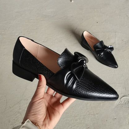 Anmutige Orthopädische Schuhe für modernen Look