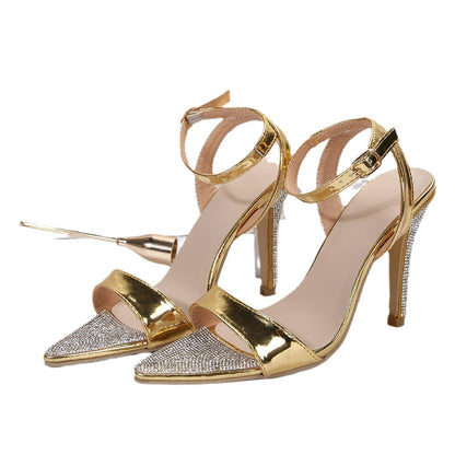 Anmutige Orthopädische Sandalen für modernen Look