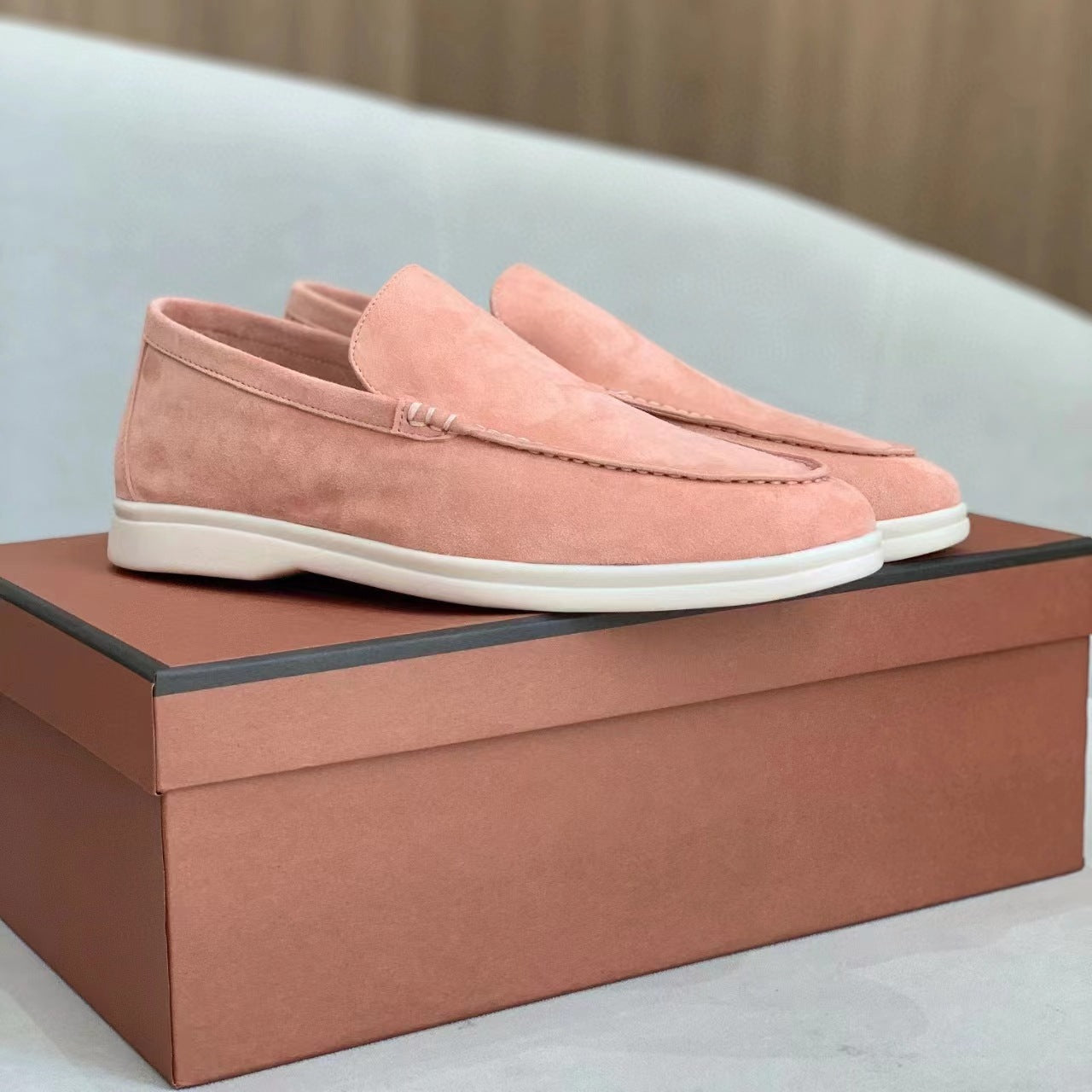 Schicke Orthopädische Schuhe mit einzigartigem Design