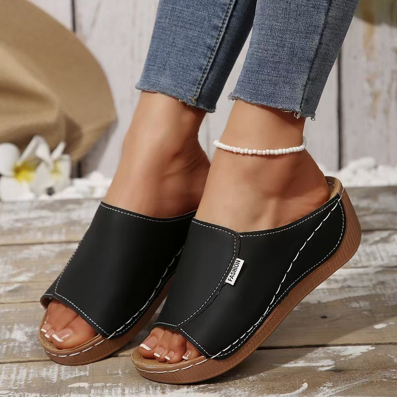 Schicke Orthopädische Sandalen mit einzigartigem Design