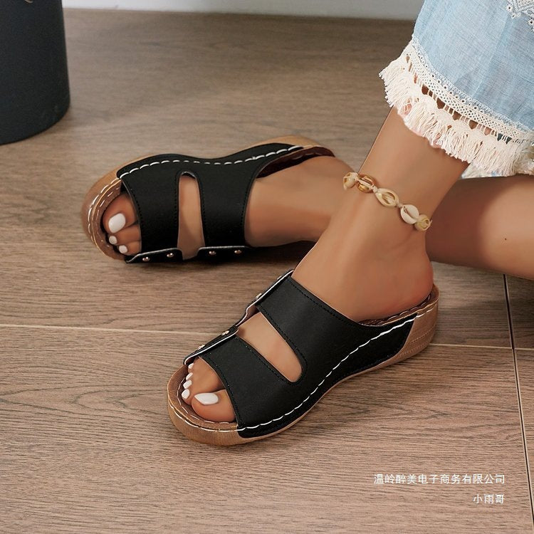 Klassische Orthopädische Sandalen mit zeitlosem Stil