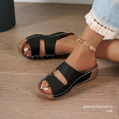 Klassische Orthopädische Sandalen mit zeitlosem Stil