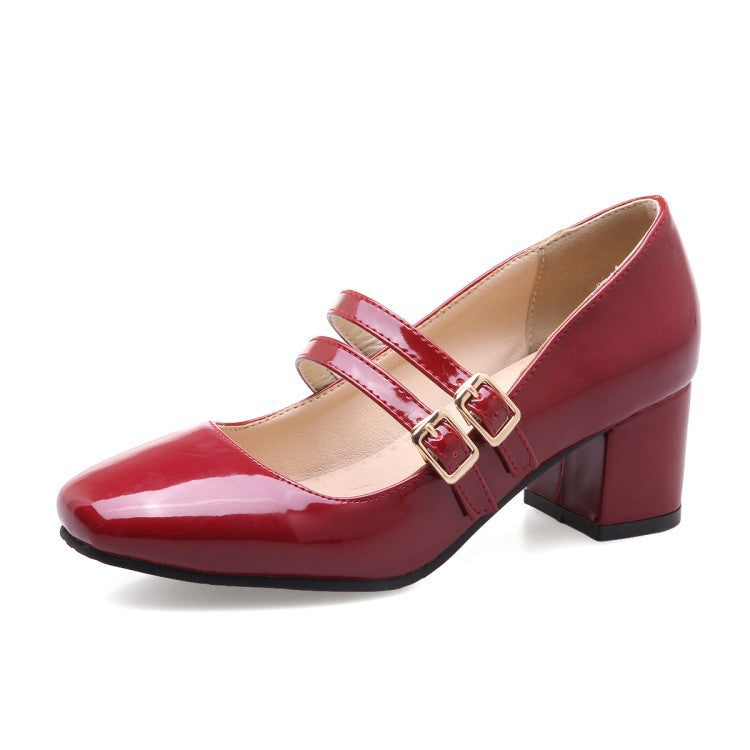 Klassische Orthopädische Schuhe mit zeitlosem Stil