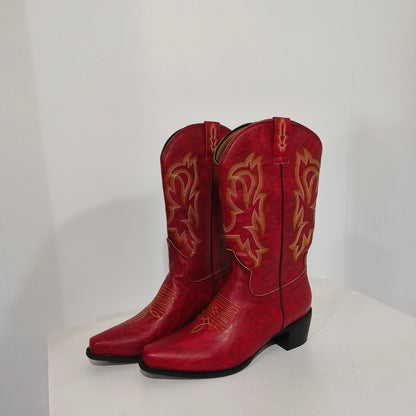Klassische Orthopädische Stiefel mit zeitlosem Stil