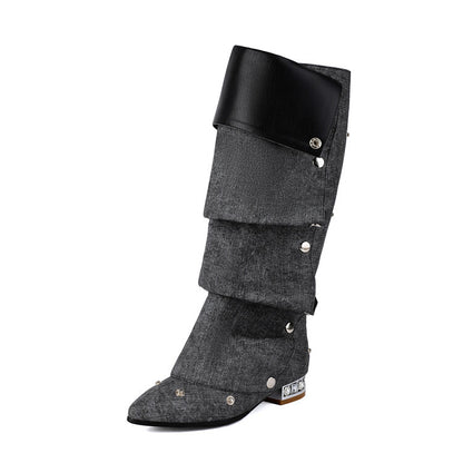 Schicke Orthopädische Stiefel mit einzigartigem Design