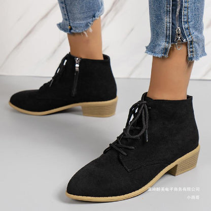 Schicke Orthopädische Stiefel mit einzigartigem Design
