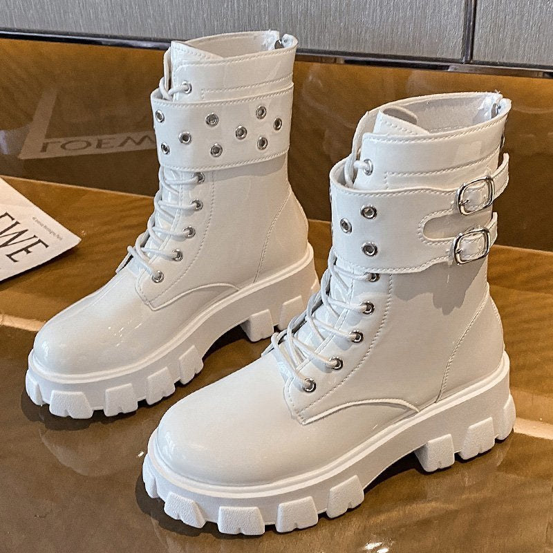 Anmutige Orthopädische Stiefel für modernen Look