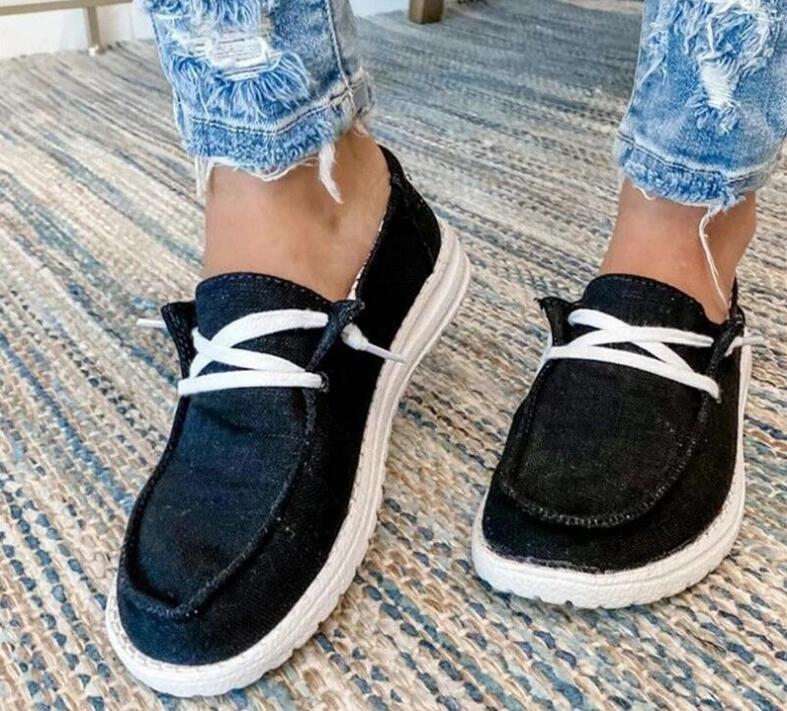 Klassische Orthopädische Schuhe mit zeitlosem Stil