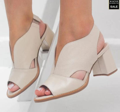 Anmutige Orthopädische Sandalen für modernen Look