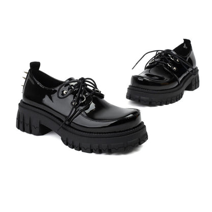 Schicke Orthopädische Schuhe mit einzigartigem Design