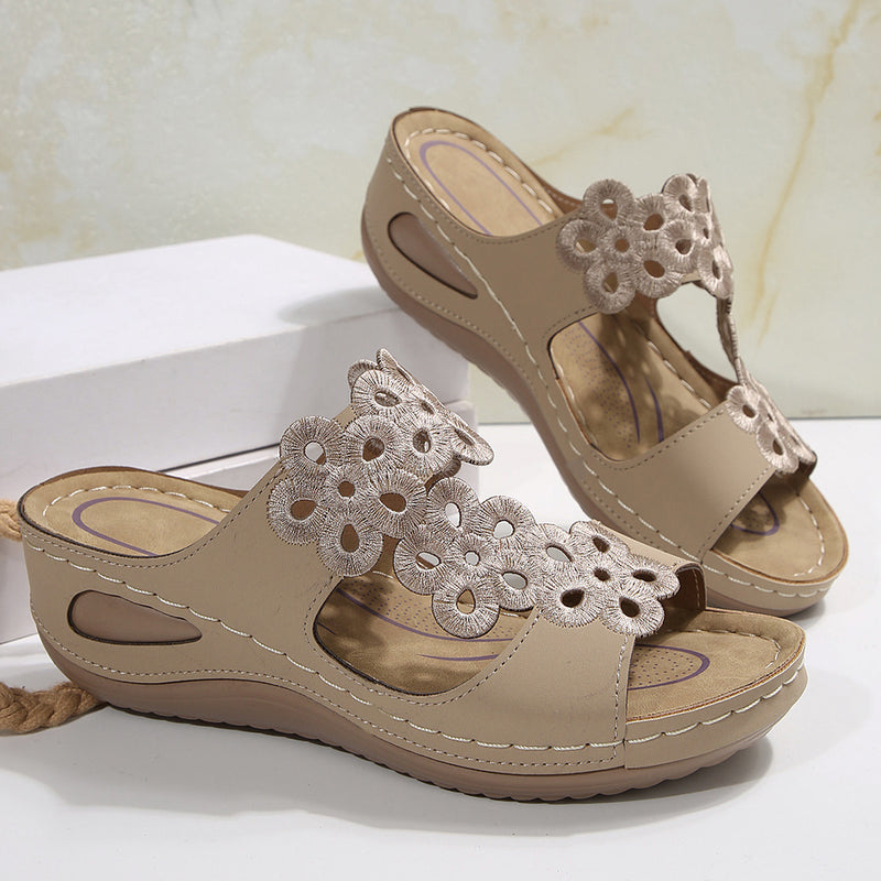 Elegante Orthopädische Sandalen für jeden Schritt